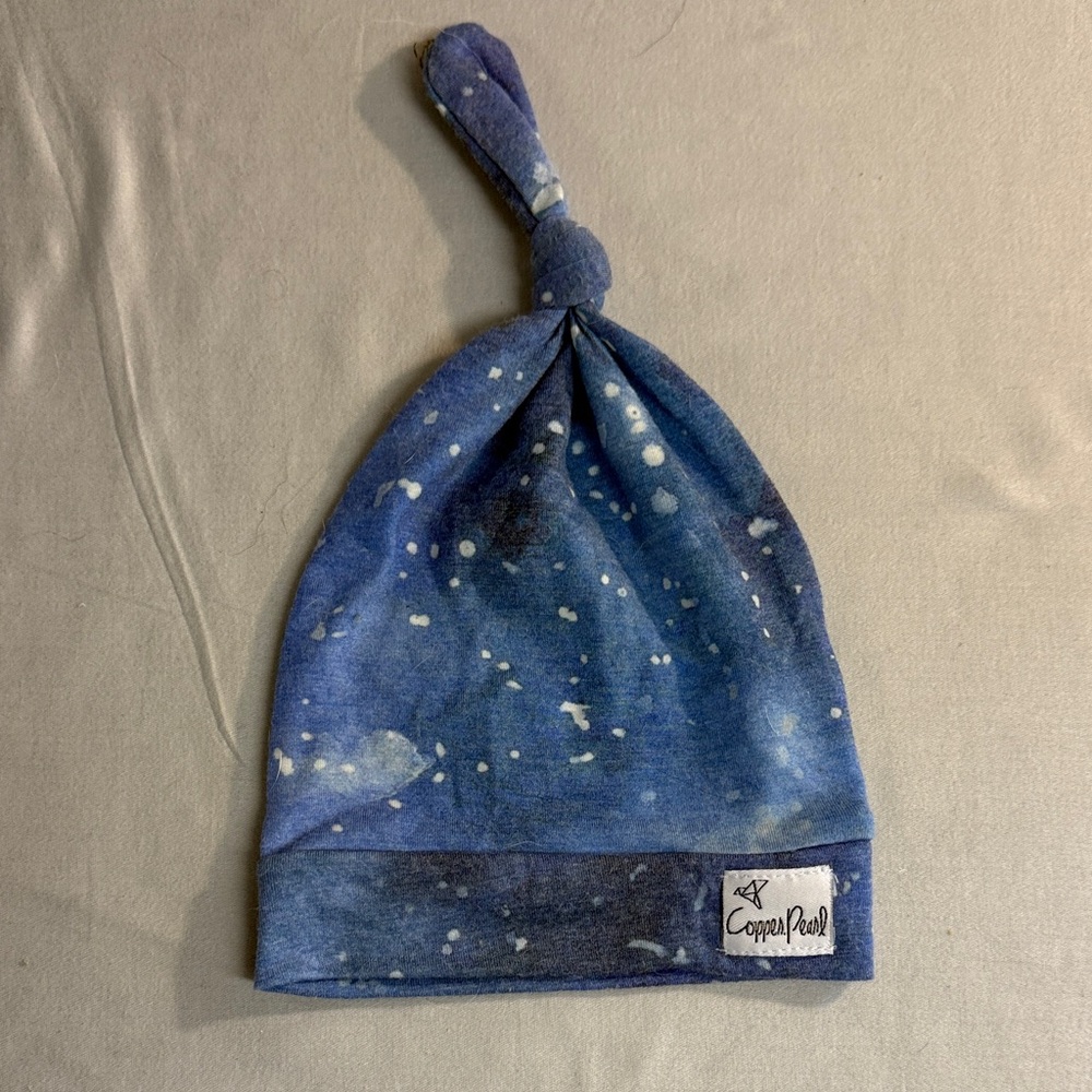 ⭐️ Copper Pearl - Galaxy Blue Top Knot Hat